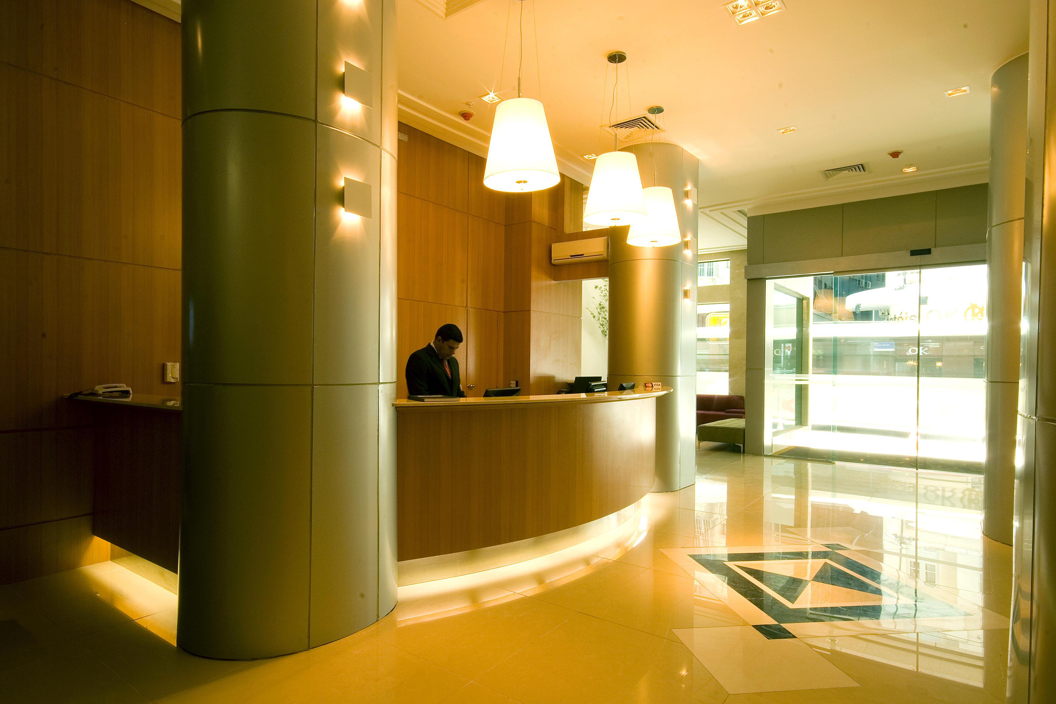 Hotel Atlântico Business Centro Río de Janeiro Exterior foto Reception desk of a modern hotel